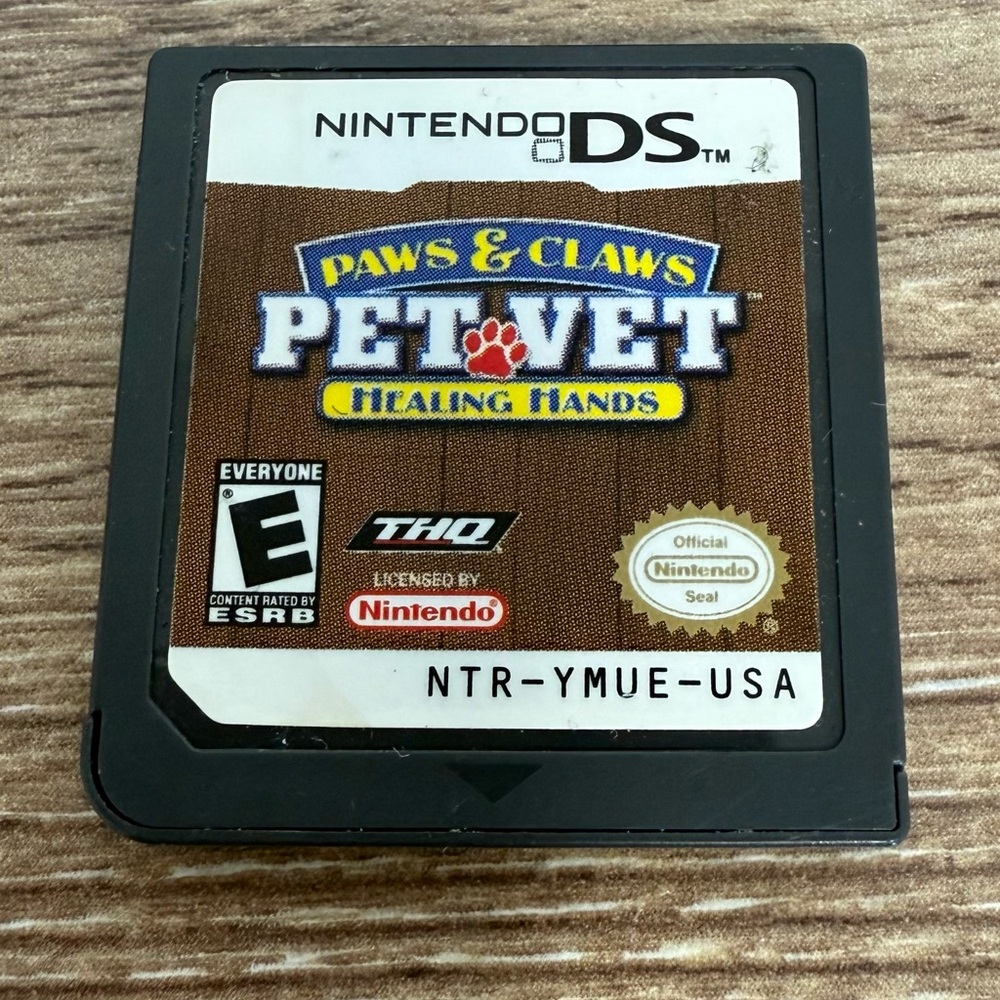 Paws And Claws Pet Vet-Nintendo DS Game Video